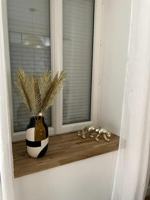 Bleu Supreme Balneo Apartment Виерзон Екстериор снимка