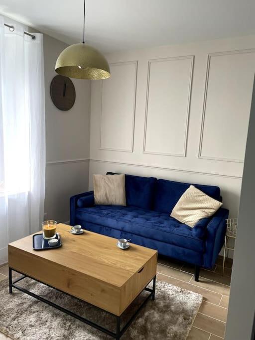 Bleu Supreme Balneo Apartment Виерзон Екстериор снимка